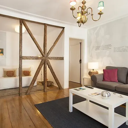 Travel And Tales Principe Real Apartment