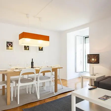 Apartment Travel And Tales Principe Real