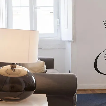 Travel And Tales Principe Real Apartment Lisbon